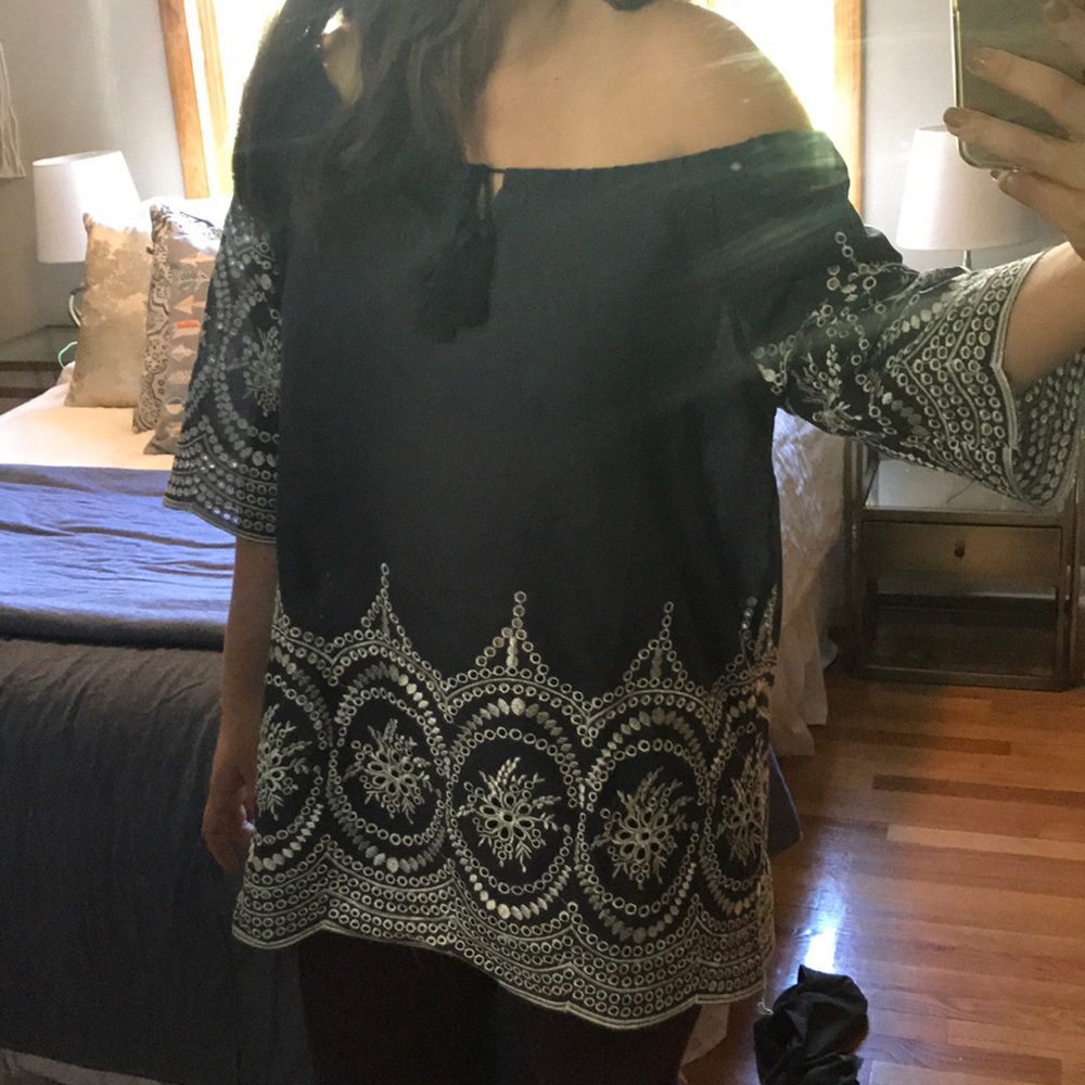 Embroidered top/cover up! Wear multiple ways